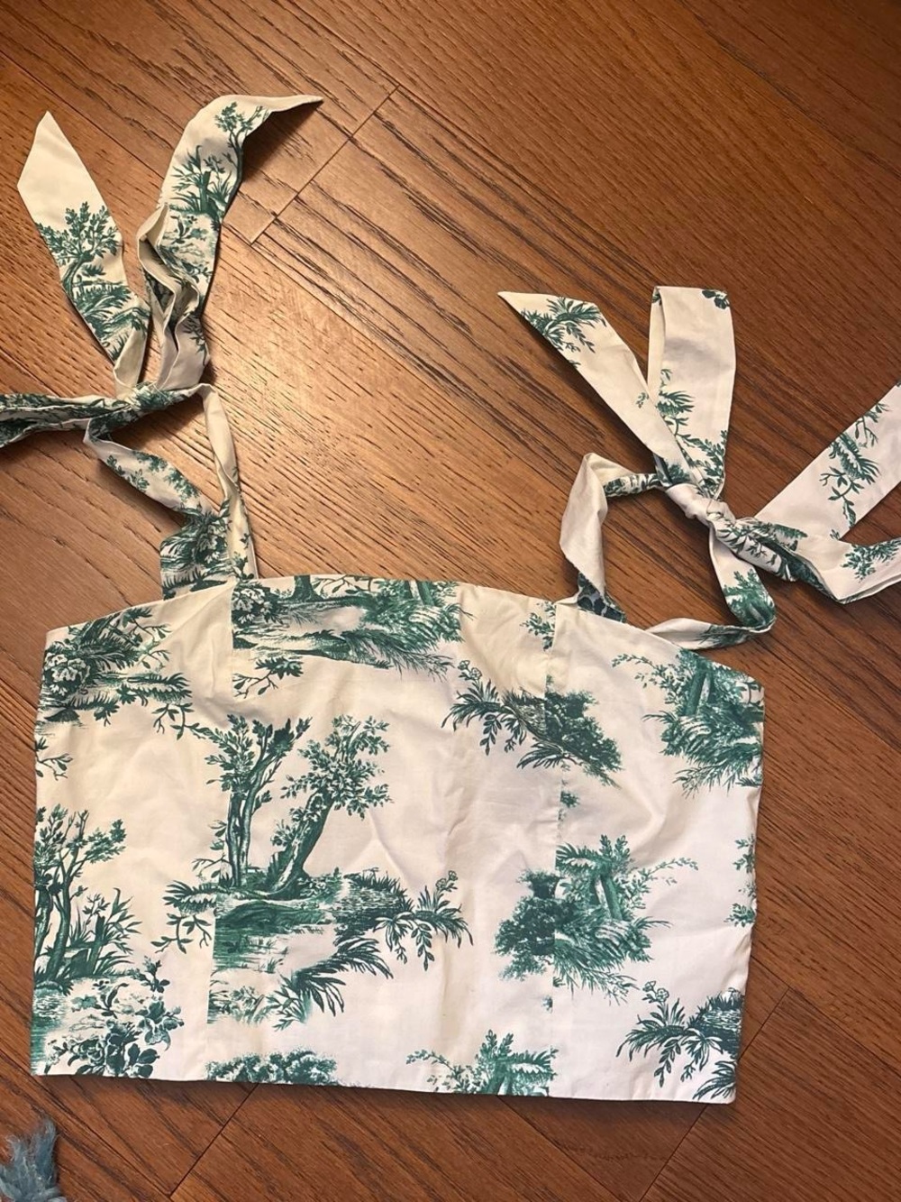 Cara Cara Crop Top